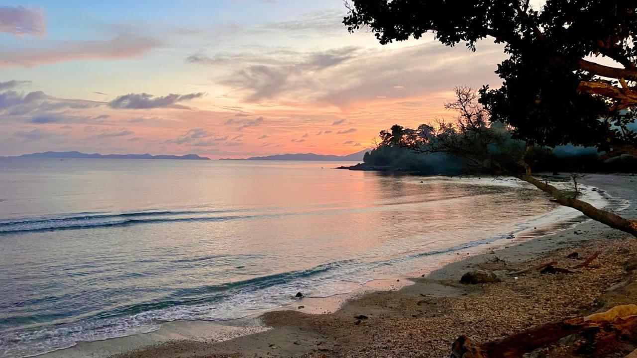 Sunset Beach Resort Weh ซาบัง ภายนอก รูปภาพ