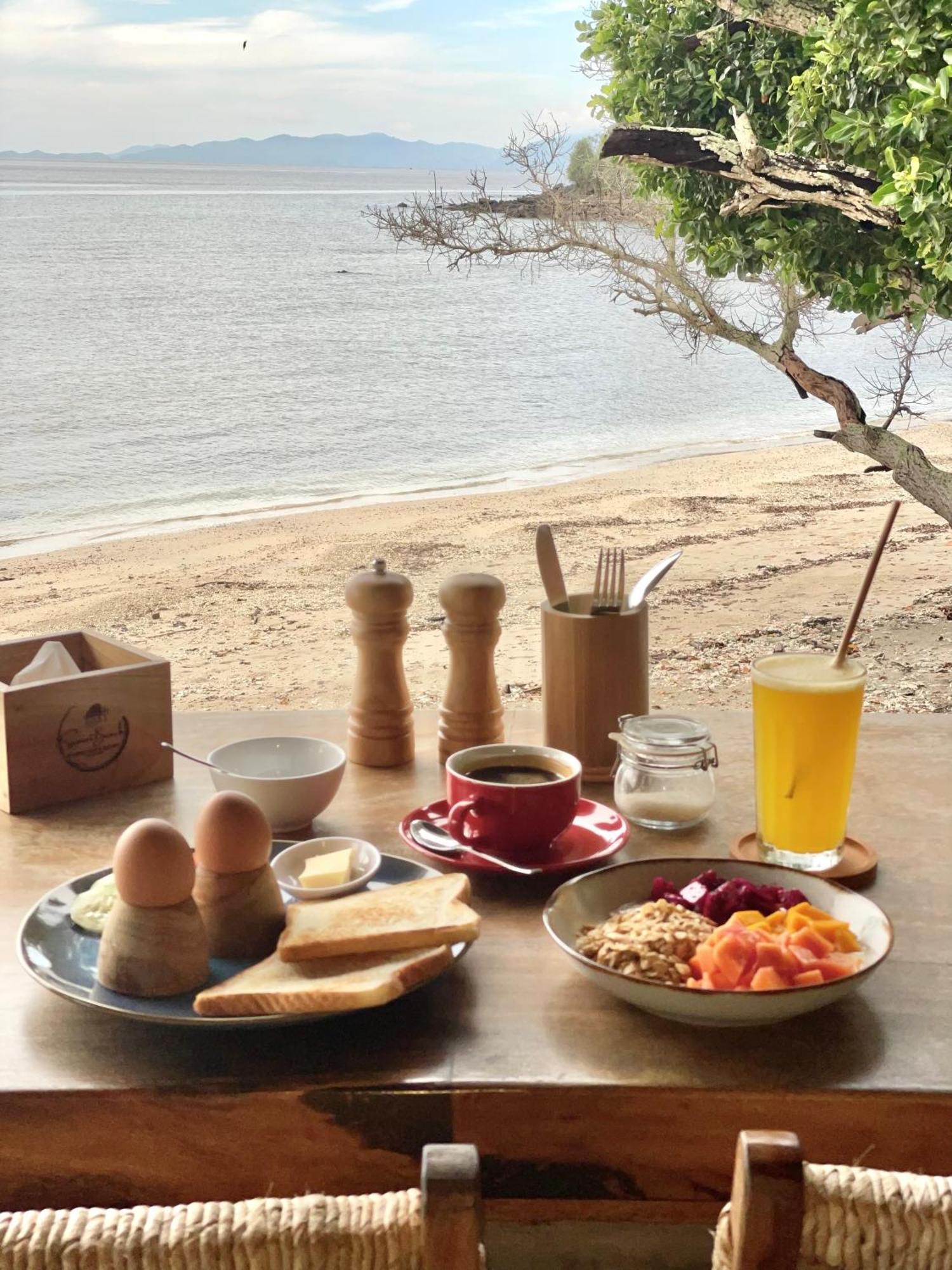 Sunset Beach Resort Weh ซาบัง ภายนอก รูปภาพ